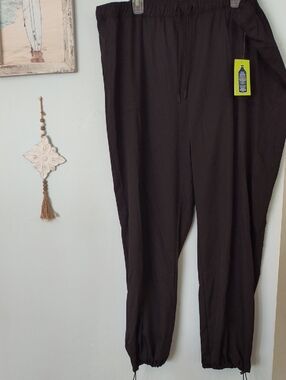 Vively Activewear Pants